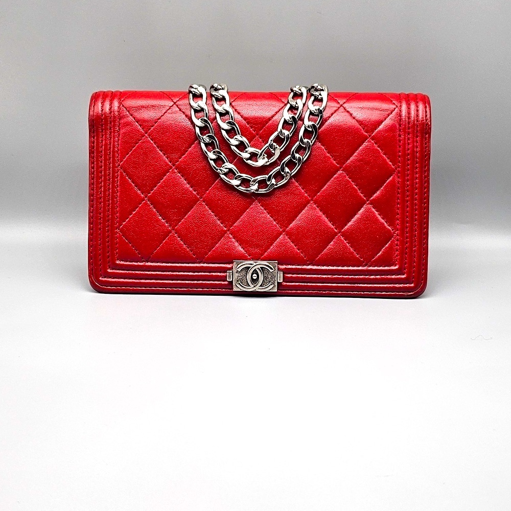 CHANEL Red Quilted Clutch/Wallet with Iconic CC Logo